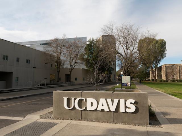 UC Davis Sign